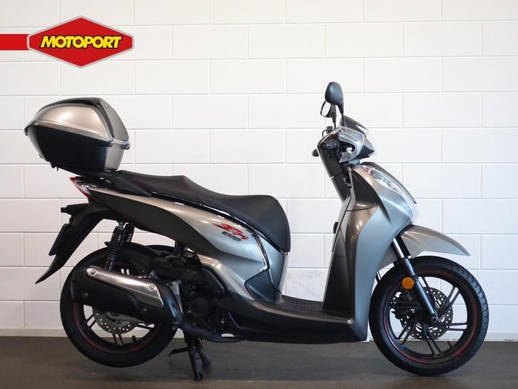 Honda SH 300 ABS (bj 2018), Motoren, Motoren | Honda, Bedrijf, Scooter, 12 t/m 35 kW