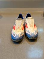 Adidas Voetbalschoen Maat 36 - Zonder Veters, Ophalen of Verzenden, Gebruikt, Jongen of Meisje, Sportschoenen