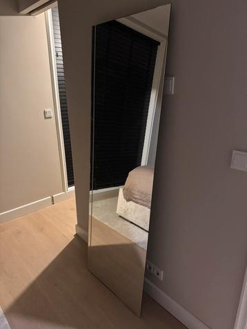 Spiegel met verlichting 180x60 beschikbaar voor biedingen