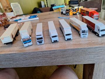 Miniatuur vrachtwagens beschikbaar voor biedingen