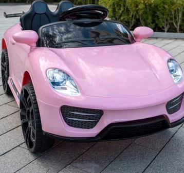 Roze Accu Auto - zo goed als nieuw! beschikbaar voor biedingen