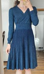 Vintage Blauwe Glitter Jurk S-M Kerst, Blauw, Ophalen of Verzenden, Zo goed als nieuw, Knielengte