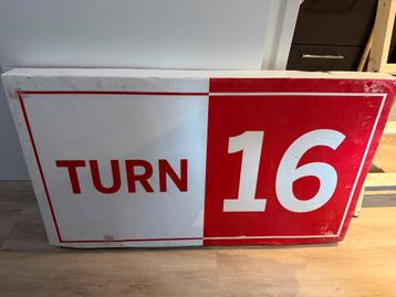 F1 Francorchamps Blanchimont Turn 16 Bord. beschikbaar voor biedingen