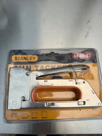 Stanley Handtacker beschikbaar voor biedingen