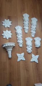 te koop enige witte gips ornamenten voor plafond of muur, Ophalen of Verzenden, Nieuw