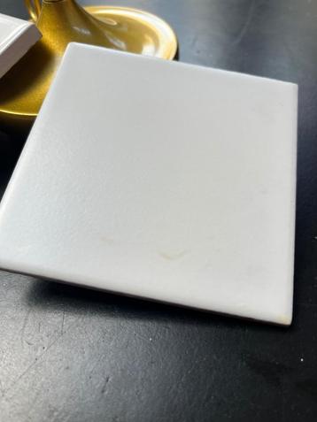 mooie dambord tegels 10 x 10 mat 118 stuks beschikbaar voor biedingen