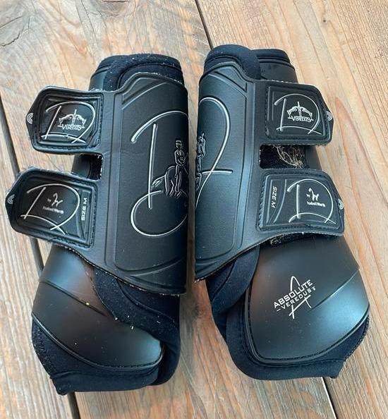 Veredus Absolute beenbeschermers – Isabell Werth edition, Dieren en Toebehoren, Paarden en Pony's | Beschermers, Zo goed als nieuw