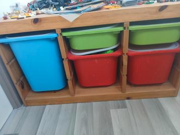 Ikea Trofast kast grenen, met bakken beschikbaar voor biedingen