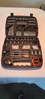 Uitgebreide koffer Bosch boren e.d, Doe-het-zelf en Verbouw, Gereedschap | Boormachines, Ophalen of Verzenden, 400 tot 600 watt