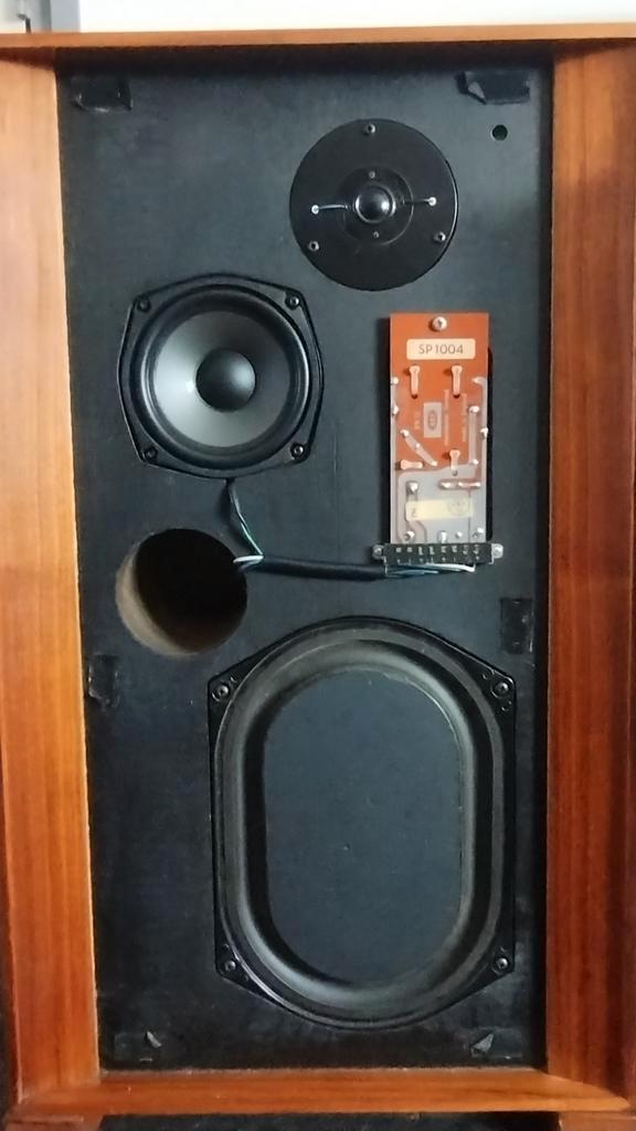 KEF Concerto grote luidsprekers refurbished, Audio, Tv en Foto, Luidsprekers, Refurbished, Front, Rear of Stereo speakers, Minder dan 60 watt