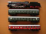 Te koop: Lok 3047 met 3 rijtuigen., Hobby en Vrije tijd, Modeltreinen | H0, Wisselstroom, Verzenden, Märklin, Gebruikt