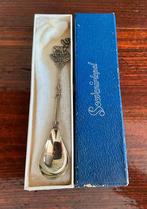 Verzilverde sierlijke bewerkte theelepel in doosje Epe, Antiek en Kunst, Ophalen of Verzenden