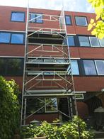 Custers rolsteiger 10.5 meter werkhoogte met safeguards, Doe-het-zelf en Verbouw, Steigers, Ophalen, Gebruikt, Rolsteiger of Kamersteiger