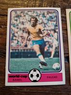2 oude voetbalplaatjes WK Falcao Ayala, Verzamelen, Sportartikelen en Voetbal, Ophalen of Verzenden, Zo goed als nieuw, Poster, Plaatje of Sticker
