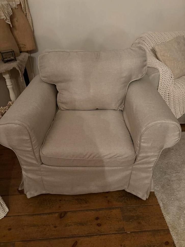 Ektorp fauteuil zwart/wit, Huis en Inrichting, Fauteuils, Zo goed als nieuw, 75 tot 100 cm, Ophalen