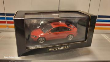 Minichamps Volvo S40 Red - 2003 beschikbaar voor biedingen
