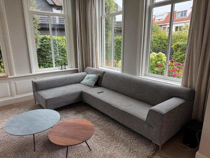 Design on Stock Bloq Hoekbank - Zwart/Crème Wol, Huis en Inrichting, Banken | Bankstellen, Zo goed als nieuw, Hoekbank, Vierpersoons of meer