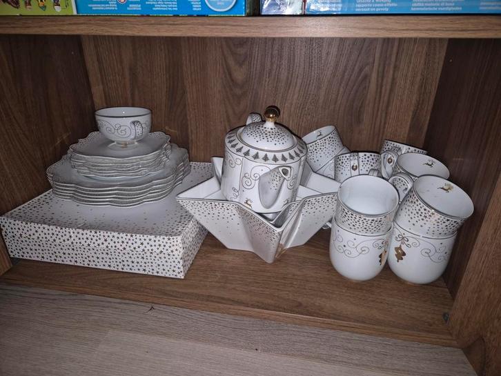 Pip servies kerst, Huis en Inrichting, Keuken | Servies, Zo goed als nieuw, Overige stijlen, Porselein, Ophalen