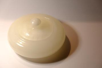 Natural jade stone jewelry/snack bowl with lid beschikbaar voor biedingen