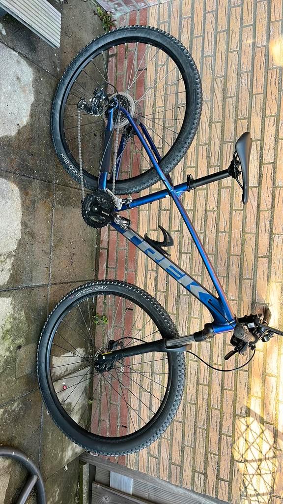 Prachtige Trek Marlin MTB (Eind 2021) Maat M Top staat, Fietsen en Brommers, Fietsen | Mountainbikes en ATB, Zo goed als nieuw