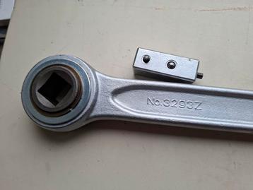 Doorsteekratel met vierkant 19 mm ( 3/4"( beschikbaar voor biedingen