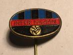 Metalen INTER MILAAN VOETBALCLUB Speld (Blauw/Zwart/Rood)., Verzenden, Zo goed als nieuw, Sport, Speldje of Pin