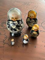 Matroesjka / Babouschka / Baboesjka set van 5 met signering., Ophalen of Verzenden, Gebruikt