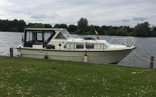 Waterland 850 – nieuwe motor + boegschroef, Watersport en Boten, Motorboten en Motorjachten, Gebruikt, Polyester, 6 tot 9 meter
