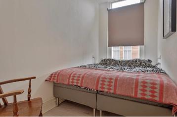 Mooi Ikea boxspring bedframe