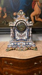27 antieke klokken 1 koop € 185, Ophalen
