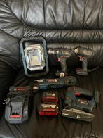 Bosch gereedschaps set 5 delig en accus en lader, Ophalen, Zo goed als nieuw