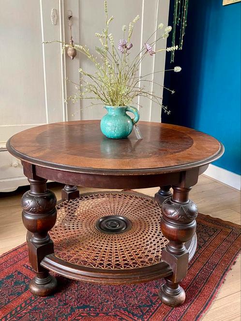 Brocante Antieke salonfafel met webbing., Antiek en Kunst, Antiek | Meubels | Tafels, Ophalen of Verzenden