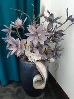 Vaas met kunstbloemen, totale hoogte 110 cm en 75 cm breed., Ophalen, Gebruikt