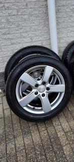 Winterbanden met lichtmetalen velgen 205-55R16 Dunlop banden, Auto-onderdelen, Banden en Velgen, 16 inch, Band(en), 205 mm, Winterbanden