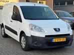 Peugeot Partner 1.6 HDI 66KW 2012 met nieuw trekhaak, Origineel Nederlands, 1560 cc, Te koop, 20 km/l