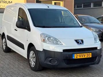 Peugeot Partner 1.6 HDI 66KW 2012 met nieuw trekhaak beschikbaar voor biedingen