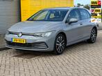 Volkswagen GOLF 1.0 eTSI AUT Virtual Sfeerver. Lane-Assist, Stof, Gebruikt, 23 km/l, 1202 kg