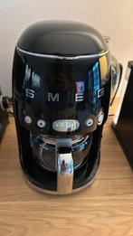 SMEG DCF02BLEU Zwart ( under warranty), Afneembaar waterreservoir, Koffiemachine, Gemalen koffie, Ophalen of Verzenden