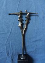 Verbronsd sculptuur Twee figuren Corry Ammerlaan h. 23 cm., Antiek en Kunst, Kunst | Beelden en Houtsnijwerken, Ophalen of Verzenden