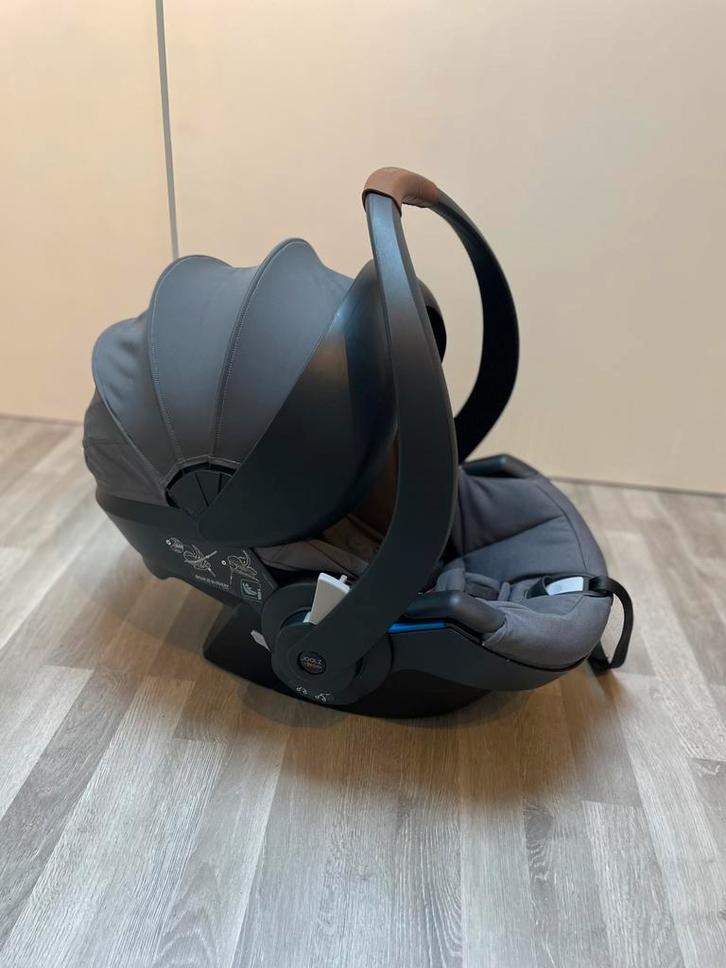 Joolz besafe izi go autostoel met base, Kinderen en Baby's, Autostoeltjes, Gebruikt, Overige merken, 0 t/m 13 kg, Isofix, Ophalen