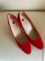 Rode pumps suède met  7 cm lak hak maat 38 Högl, Kleding | Dames, Schoenen, Pumps, Högl, Ophalen of Verzenden, Zo goed als nieuw