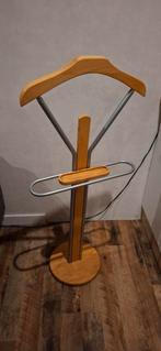Stijlvolle houten dressboy, Huis en Inrichting, Woonaccessoires | Kapstokken, Ophalen, Gebruikt, 100 tot 150 cm, Staande kapstok