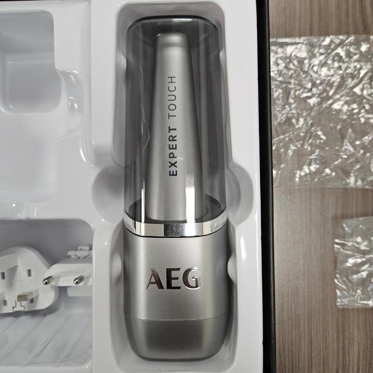 AEG Stain Remover Pen / Vlekkenpen, Huis en Inrichting, Schoonmaakartikelen, Overige typen, Ophalen of Verzenden