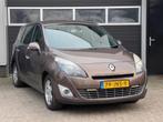 Renault Grand Scénic 1.6 Sélection Business Sport Navi, Cr, 4 cilinders, Bruin, 1382 kg, Origineel Nederlands