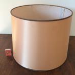 Oudroze roze lampenkap 40 cm doorsnee en 30 cm hoog rustiek, Huis en Inrichting, Lampen | Lampenkappen, Ophalen of Verzenden, Gebruikt