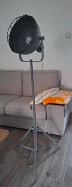 Industriële staande lamp., Huis en Inrichting, Lampen | Vloerlampen, Ophalen, Zo goed als nieuw, Industriëel, 150 tot 200 cm