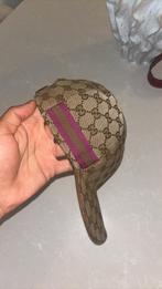 Gucci pet limited M, Kleding | Heren, Hoeden en Petten, Ophalen of Verzenden, Gucci, Pet, 57 cm (M, 7⅛ inch) of minder