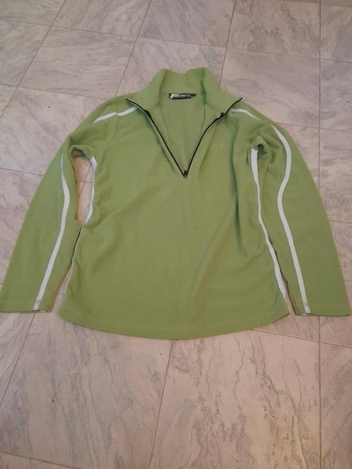'Falcon Sport Wear ,Sweater Junior Licht Groen Maat 164, Kinderen en Baby's, Kinderkleding | Maat 164, Zo goed als nieuw, Jongen of Meisje