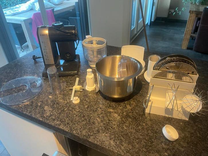 Bosch MUM48A1 Keukenmachine - Compleet, Witgoed en Apparatuur, Keukenmixers, Gebruikt, 3 tot 4 liter, 3 snelheden of meer, Ophalen