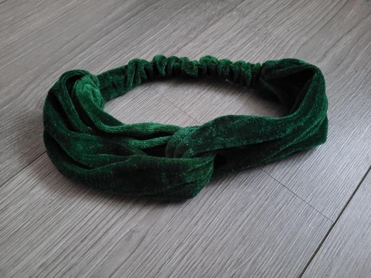 Donker groene fluwelen haarband ~ SJ0904, Sieraden, Tassen en Uiterlijk, Uiterlijk | Haarverzorging, Zo goed als nieuw, Haarspeld